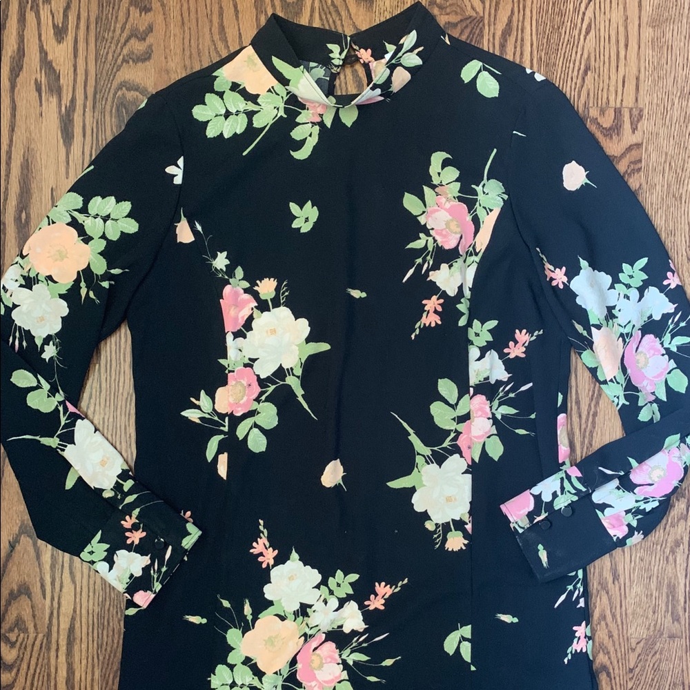 Floral Shift Dress w/ Open Back